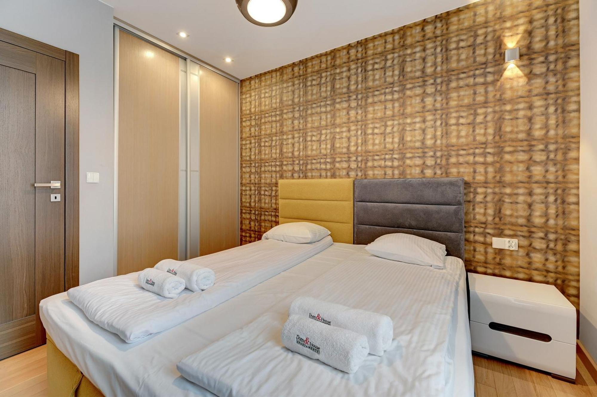 Dom & House Apartments - Old Town Tobiasz Residence 그단스크 외부 사진